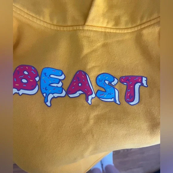 Like new Mr. Beast yellow hoodie - Picture 3 of 6